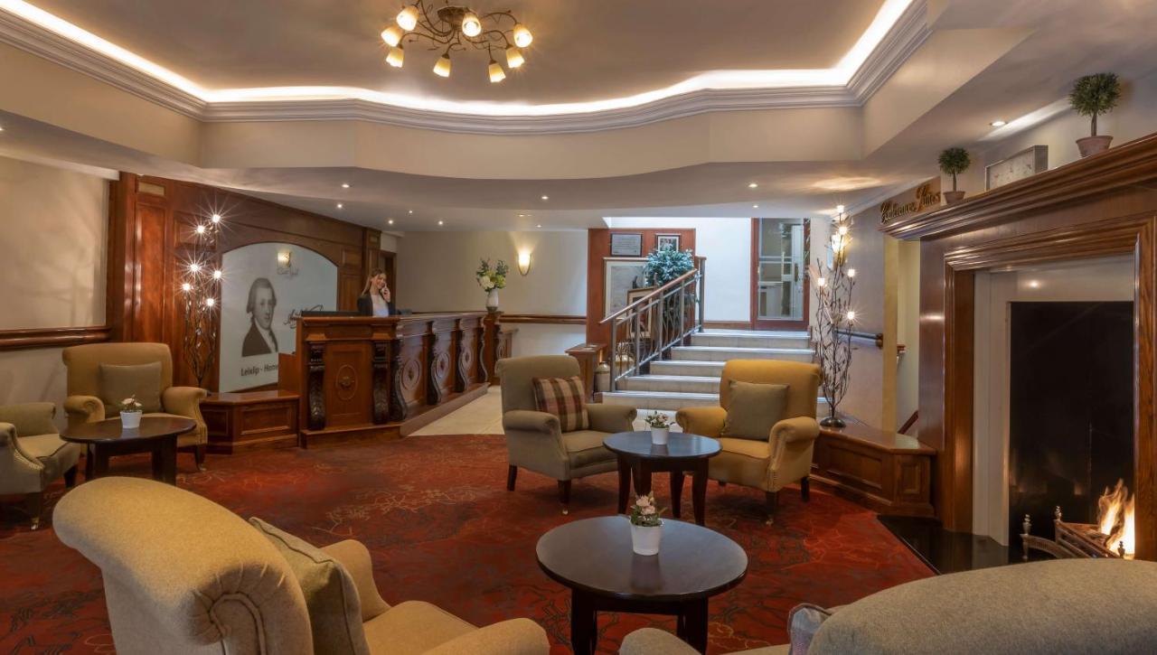 Court Yard Hotel ليكسْليب المظهر الخارجي الصورة