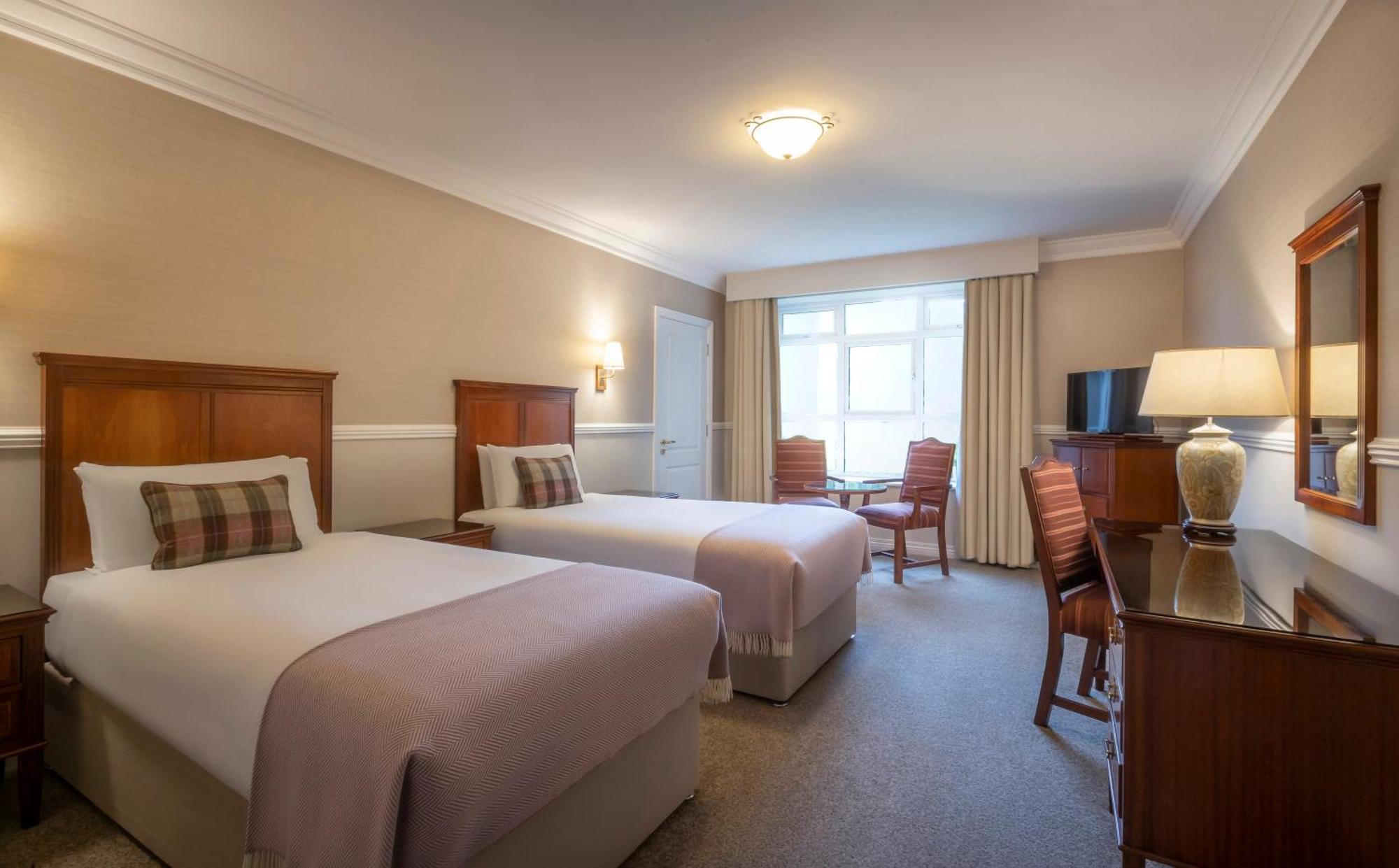 Court Yard Hotel ليكسْليب المظهر الخارجي الصورة